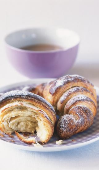 Máslový croissant
