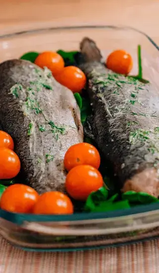 Marinovaný pečený pstruh