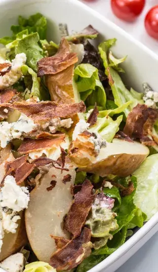 Kuřecí salát se žampiony a fazolkami