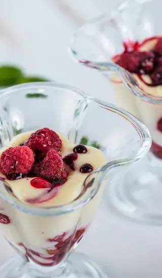 Malinovo-pomerančový pohár