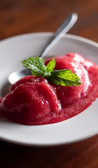 Ovocný sorbet s mátou