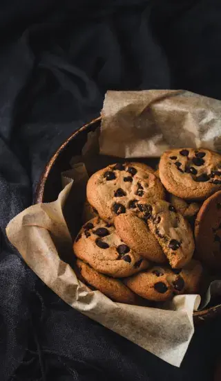 Čokoládové cookies s pekanovými ořechy