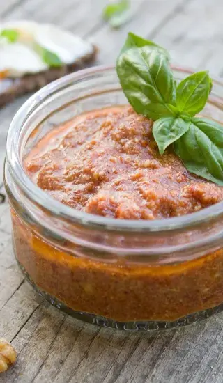 Pesto ze sušených rajčat