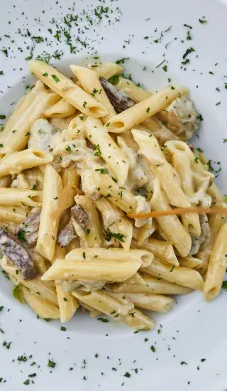 Těstoviny s hlívou ústřičnou