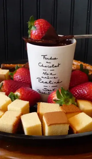 Letní ovoce v čokoládě