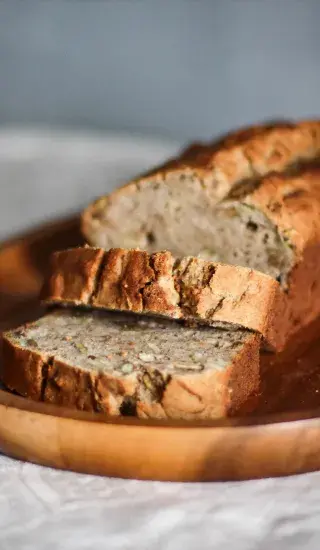 Domácí celozrnný chléb s podmáslím