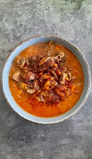 Guláš ze sojového masa