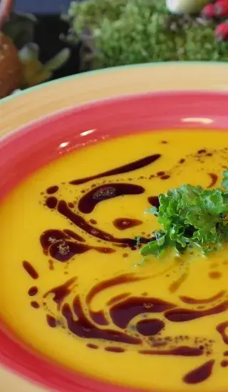 Polévka z dýně hokaido