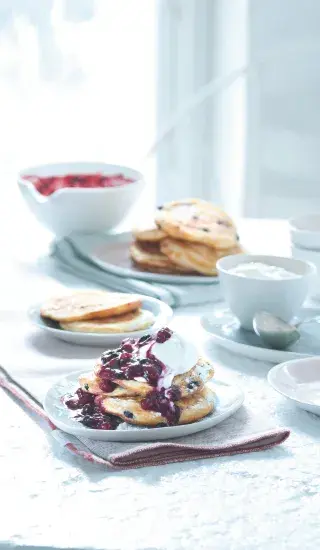 Ricottovo-tvarohové lívanečky s borůvkami