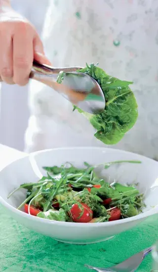 Rukolový salát s avokádem