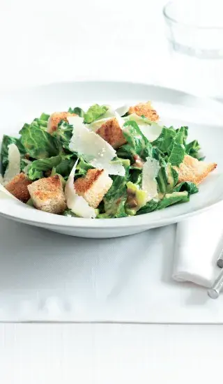 Caesar salát s krutony