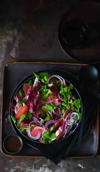 Salát s grapefruitem