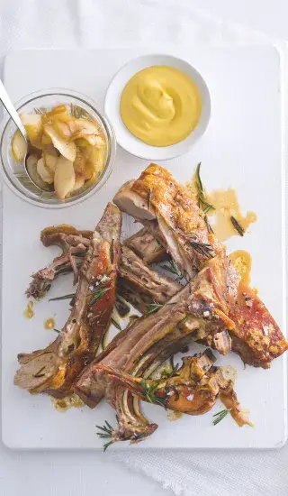 Pečené selátko s jablečnou omáčkou