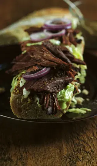 Sendvič s hovězím masem