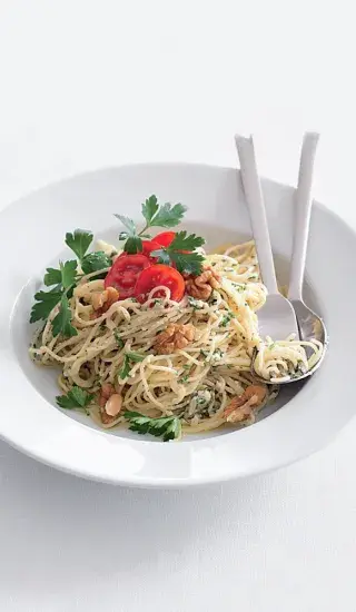 Špagety s nivovým pestem