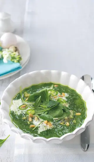 Špenátová polévka s quinoou