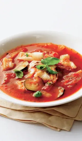 Středomořská rybí polévka