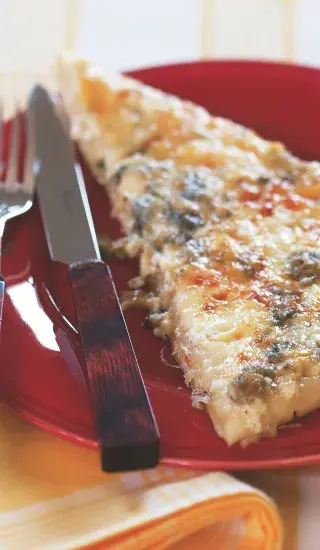 Sýrová pizza
