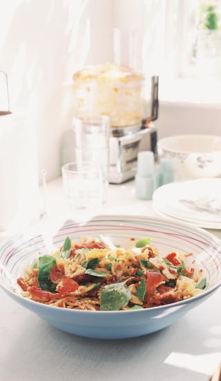 testovinovy salat