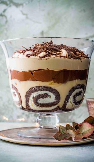 Trifle s čokoládou, kávou a Baileys