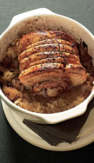 Vepřová pečeně se zelím