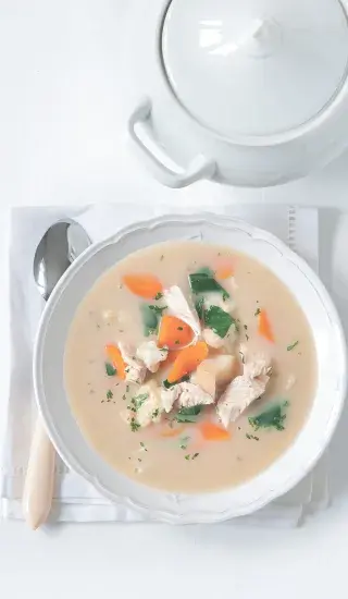 Zadělávaná slepičí polévka