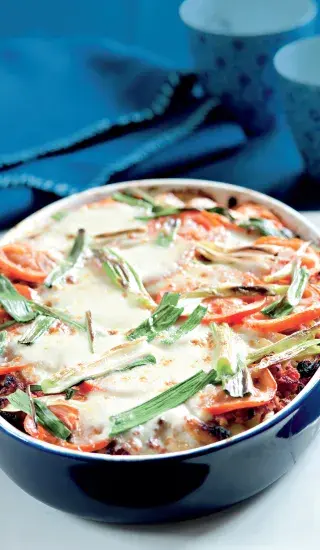 Zapečené těstoviny se sýry cottage a mozzarella