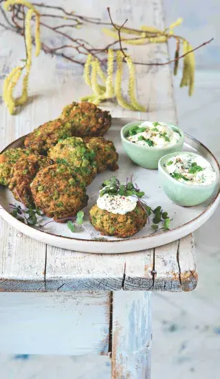 Zelené placičky z brokolice a hrášku