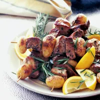 Vepřové špízy s citronem