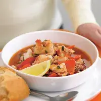 Kořeněná dušená ryba Kořeněná dušená ryba