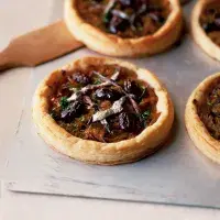 Cibulové koláče Cibulové koláče