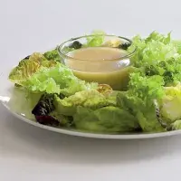 Cibulovo-medová zálivka Cibulovo-medová zálivka