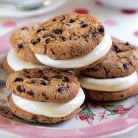 Mini moon pies