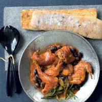 Coniglio alla cacciatora (králík po myslivecku) Coniglio alla cacciatora (králík po myslivecku)