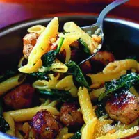 Bleskurychlé těstoviny s masovými knedlíčky