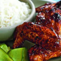 Křidélka po čínsku & okurka