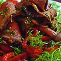 Hovězí salát s kapary