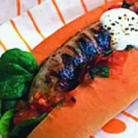 Hotdogy s rajčatovou salsou