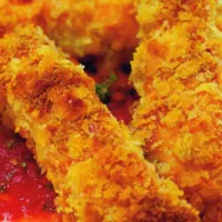 Rybí prsty s rajčatovou omáčkou Rybí prsty s rajčatovou omáčkou