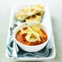 Čočková polévka s křupavým pastinákem