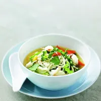 Nudlová polévka s krabem