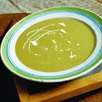 Polévka ze sladké cibule a kapustiček Polévka ze sladké cibule a kapustiček