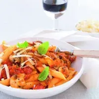 Rychlé těstoviny s klobáskou