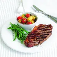 Steak s citronem & bramborovým salátem