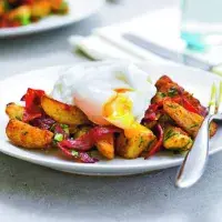 Ztracená vejce s chorizem a bramborami