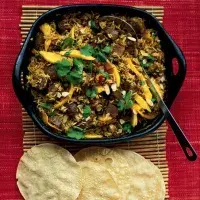 Jehněčí pilaf s kokosem a mangem