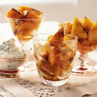 Mango s jogurtem a chilli polevou