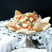 Marinovaná feta s pečenou paprikou