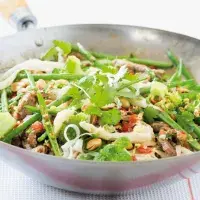 Vepřová pánvička s arašídy