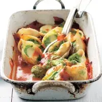 Conchiglioni se špenátem Conchiglioni se špenátem